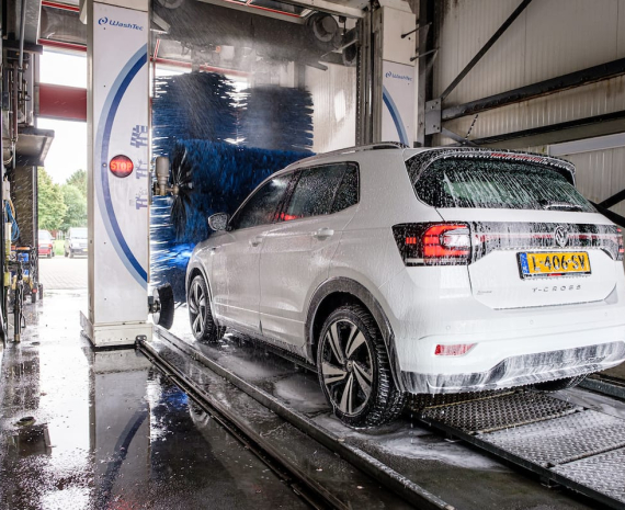 Kom naar onze wasstraat in Nieuw-Weerdinge